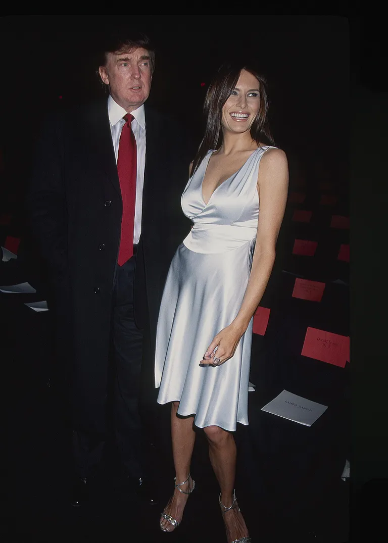 Donald and Melania Trump at a Marc Jacobs fashion show in New York in 1998. | Source: Getty Images