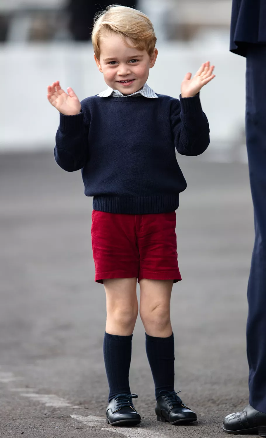 Prince George in red shorts in Canada 2016. Sam Hussein/WireImage